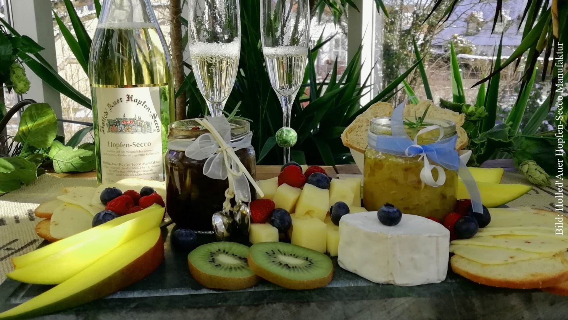 Balsamico Zwiebeln zur Käseplatte als Fingerfood und dazu einen Hopfen Secco