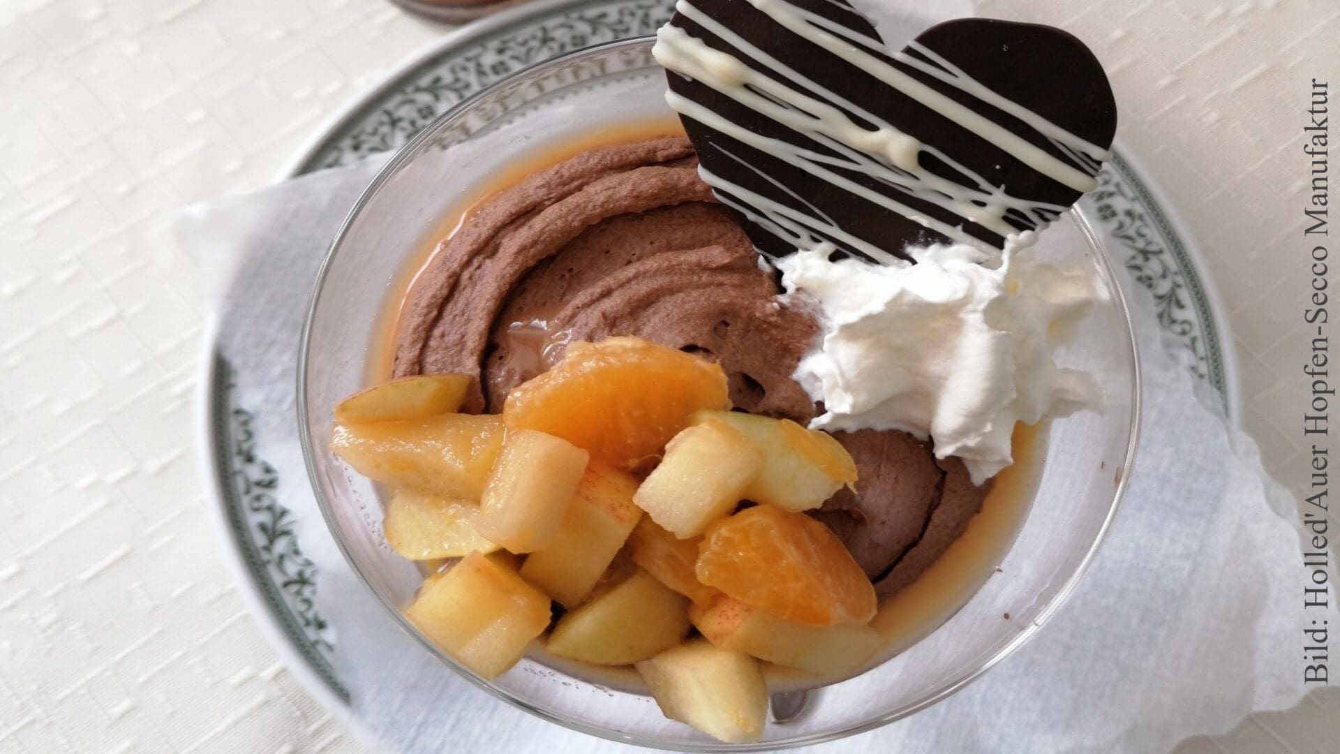 Siaßa Stenz-Mousse mit Früchten